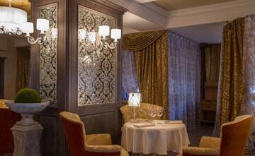 Фото номера КОТТЕДЖ Гостиница Resident Hotel Berezki г. Кугеси 37