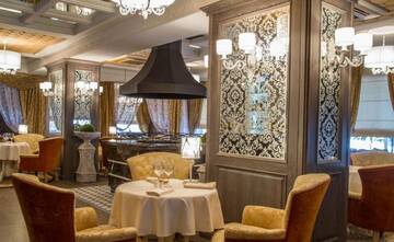 Фото номера КОТТЕДЖ Гостиница Resident Hotel Berezki г. Кугеси 10