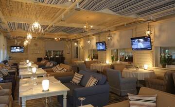 Фото номера КОТТЕДЖ Гостиница Resident Hotel Berezki г. Кугеси 21
