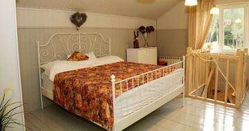 Фото номера КОТТЕДЖ Гостиница Resident Hotel Berezki г. Кугеси 2